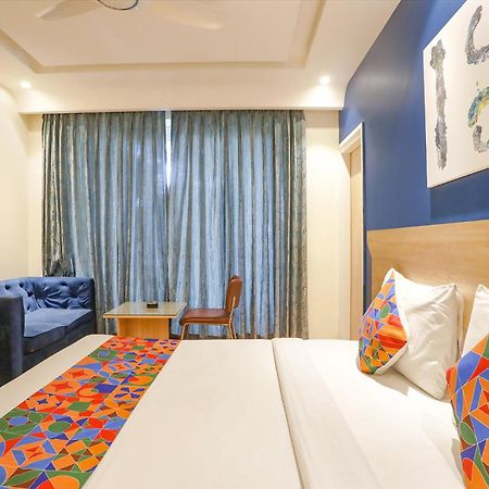 Fabhotel Jhs Studio คูร์เคาน์ ภายนอก รูปภาพ