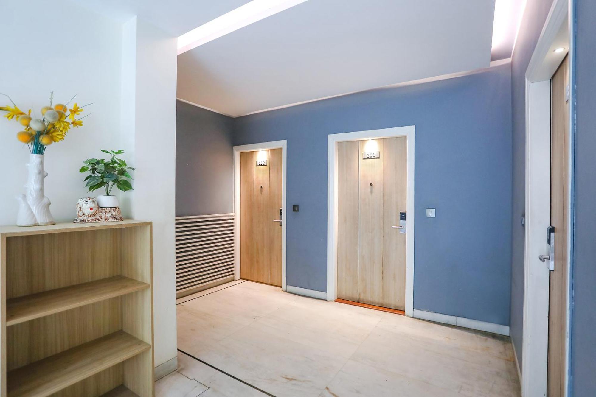 Fabhotel Jhs Studio คูร์เคาน์ ภายนอก รูปภาพ